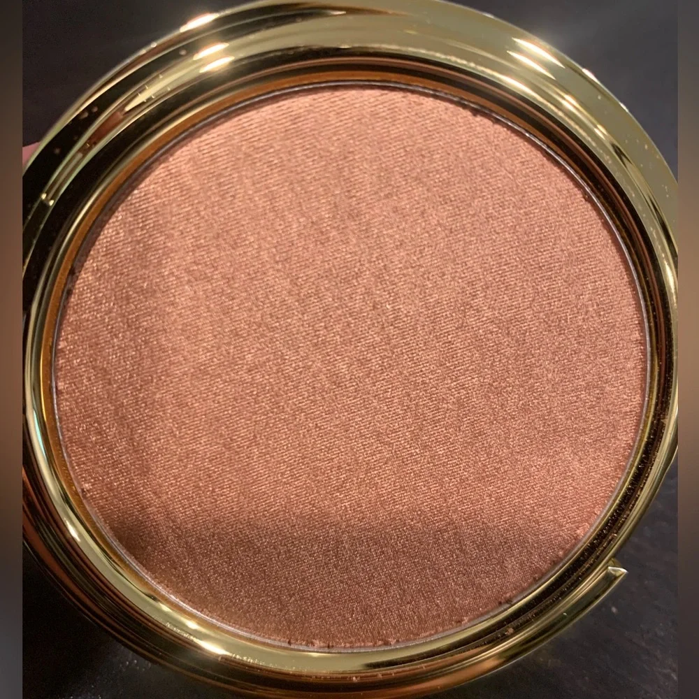 GloGirl Cosmetics Brown Suga Highlighter Deep Copper Shimmer NEW